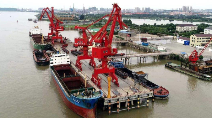 南宫概述露天料场港口封闭问题的实行方法
